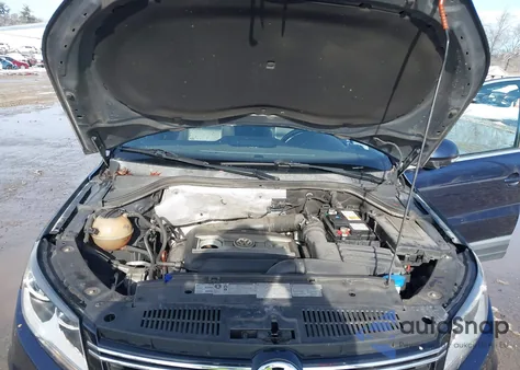 2013 Volkswagen Tiguan S/Se/Sel z USA, uszkodzony, nr VIN WVGBV7AX0DW520177